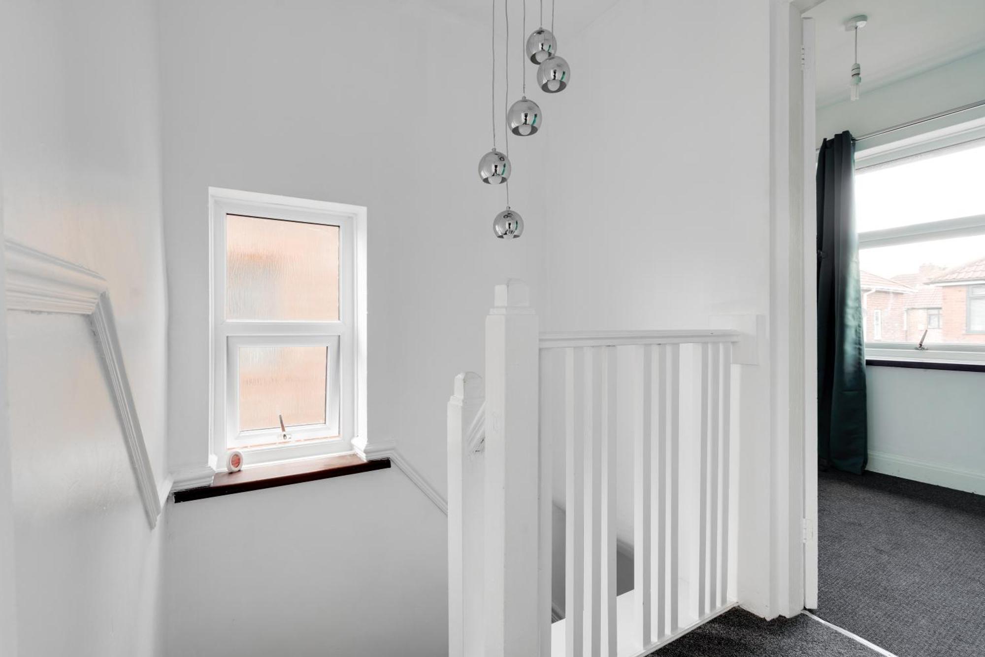 Comfy 3Br Home - Pool Table - Games - Sleeps 8 Manchester Exteriör bild