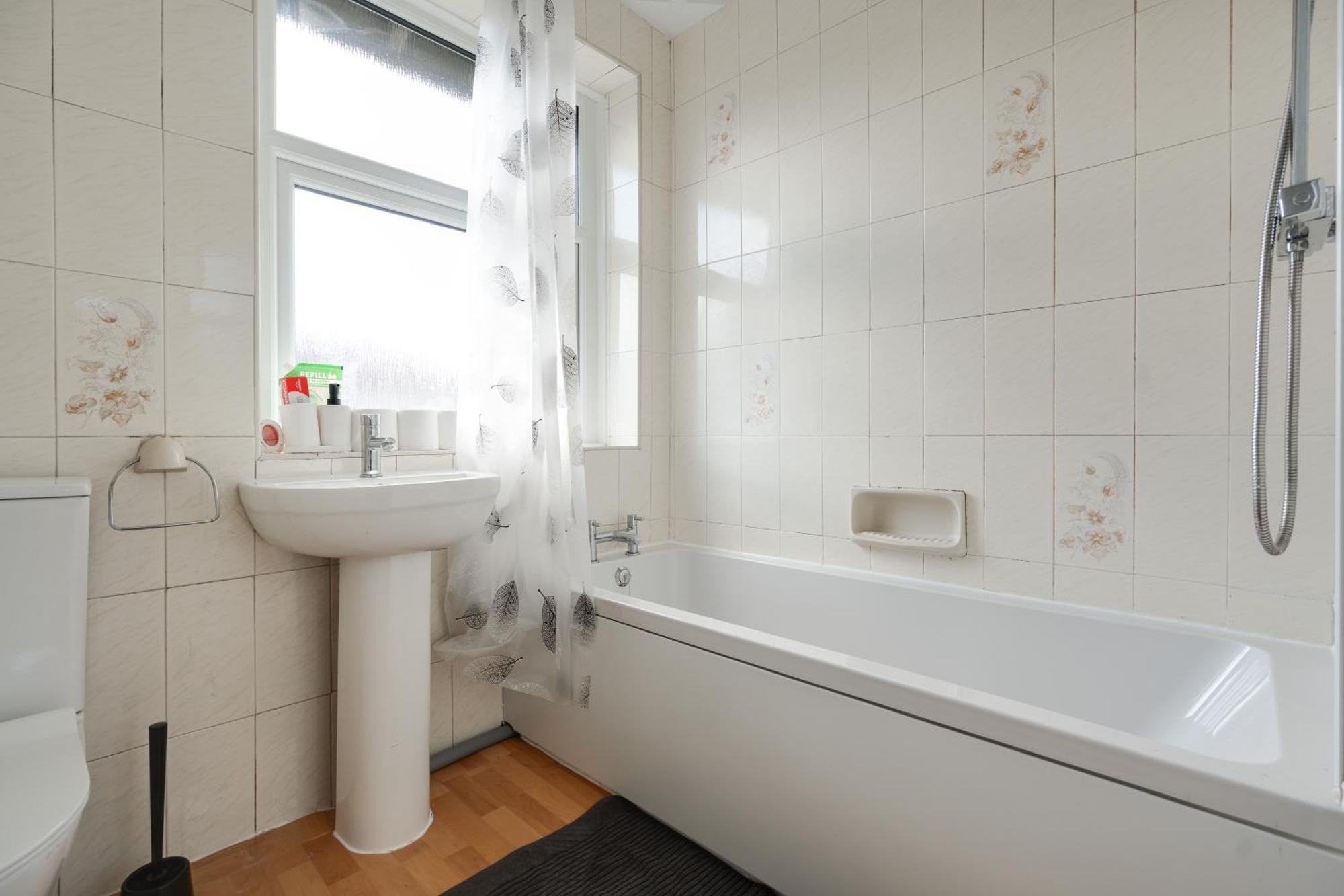 Comfy 3Br Home - Pool Table - Games - Sleeps 8 Manchester Exteriör bild