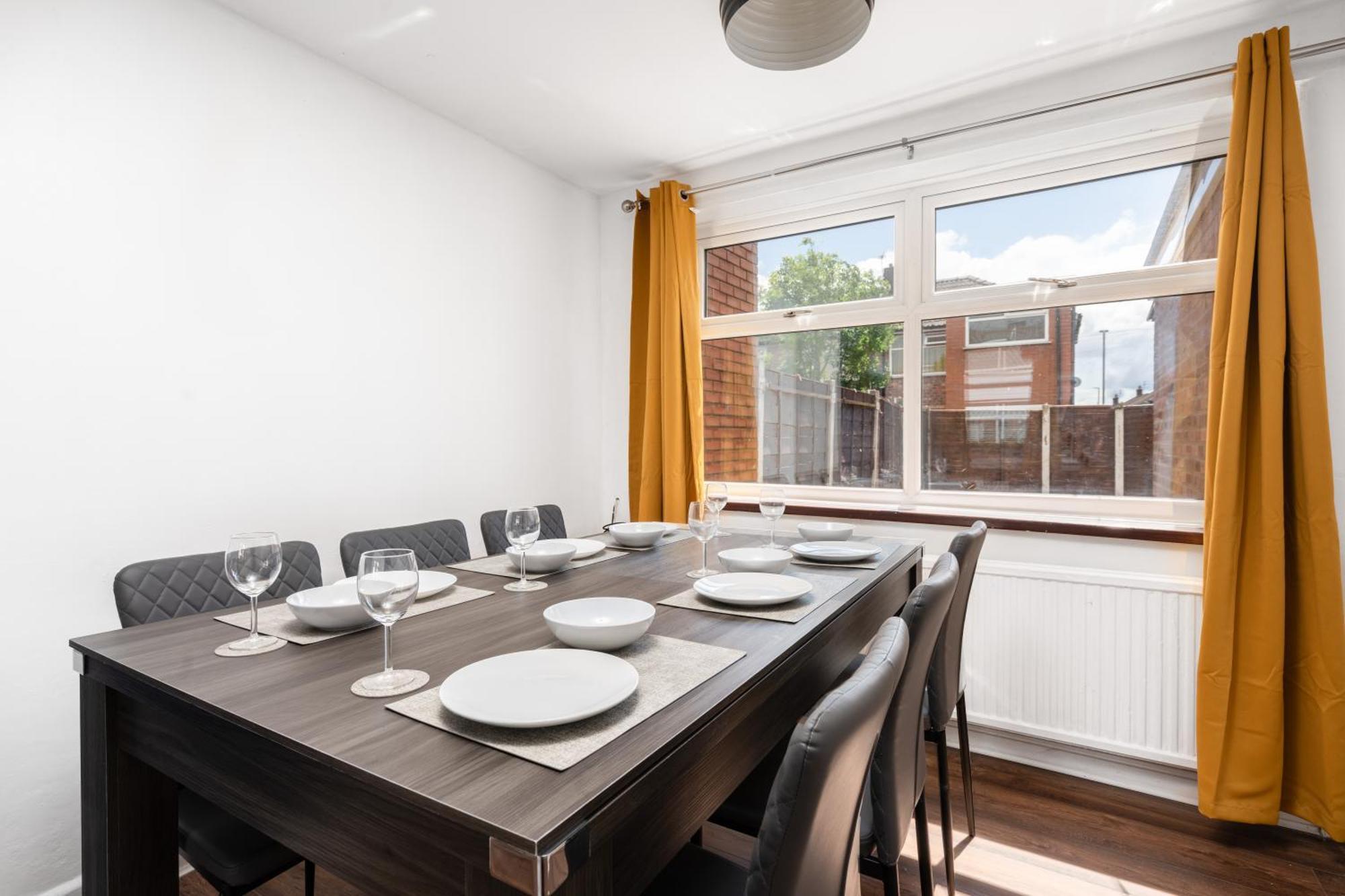 Comfy 3Br Home - Pool Table - Games - Sleeps 8 Manchester Exteriör bild