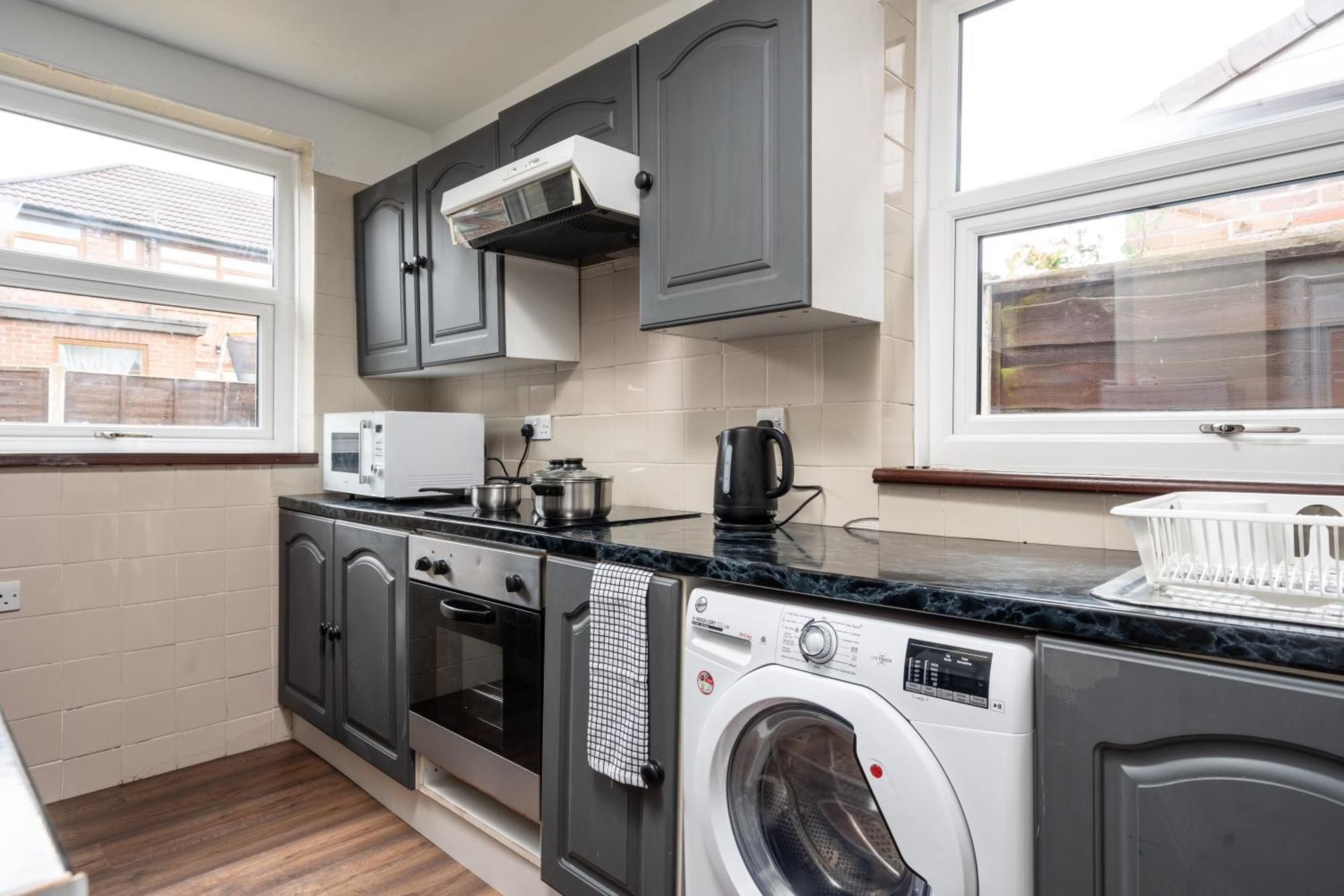Comfy 3Br Home - Pool Table - Games - Sleeps 8 Manchester Exteriör bild